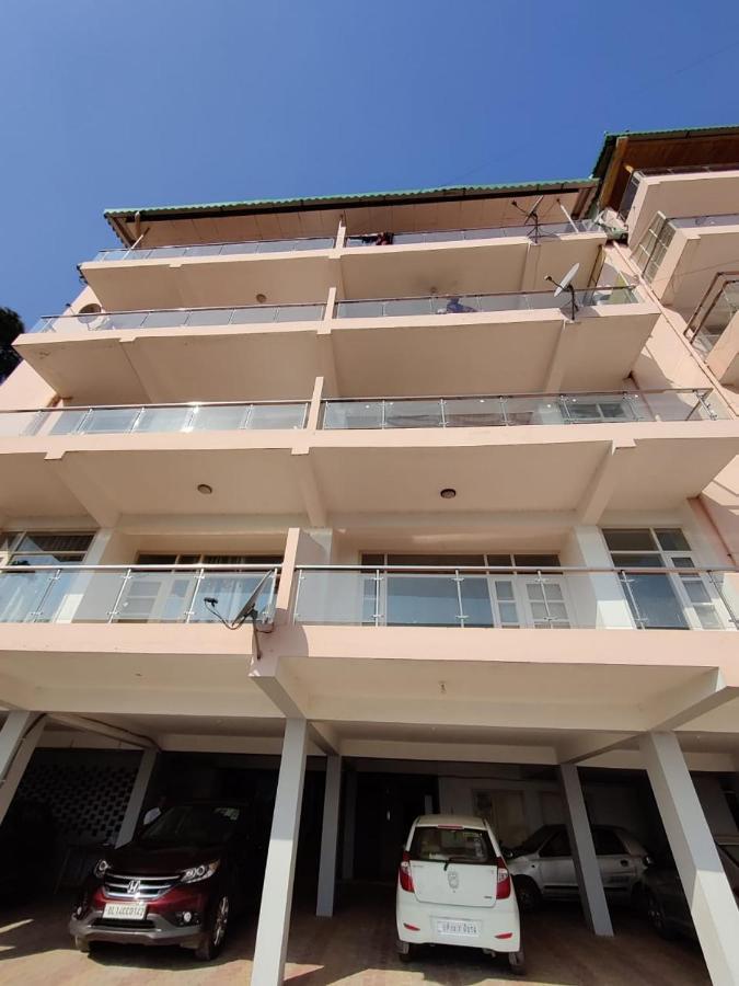 Kasauli Edge Apt With Balcony Екстериор снимка