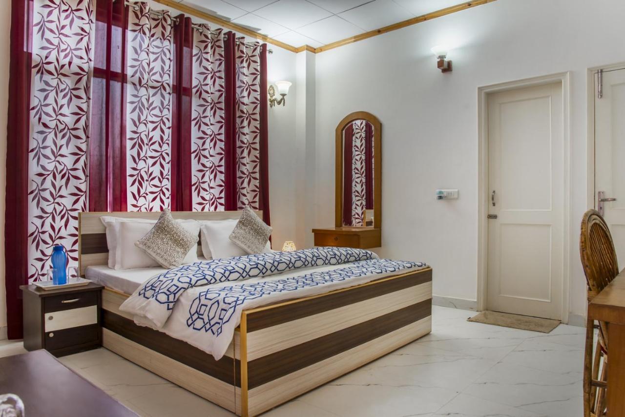 Kasauli Edge Apt With Balcony Екстериор снимка